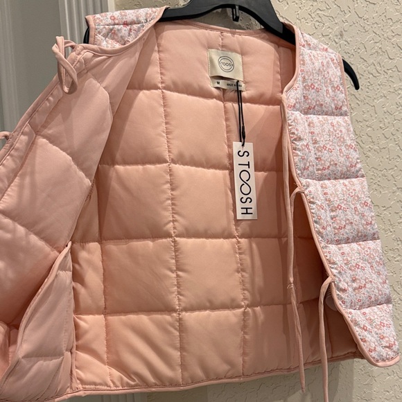 Stoosh Light Pink Floral Puffer Vest - Picture 7 of 7
